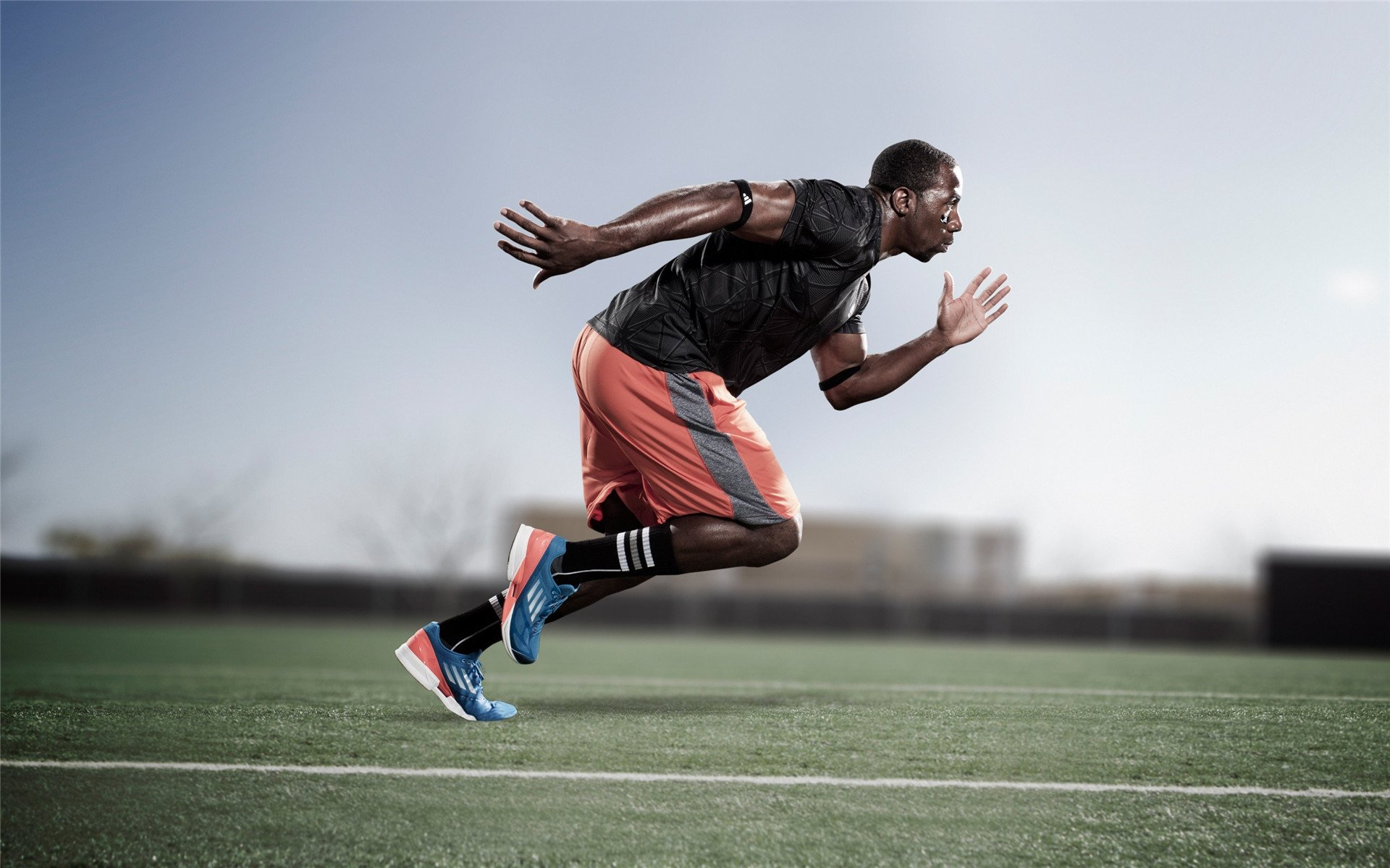 开云品牌-【战术布局】马克·塞尔比：用铁壁防守谋胜的秘密，马克塞尔比训练