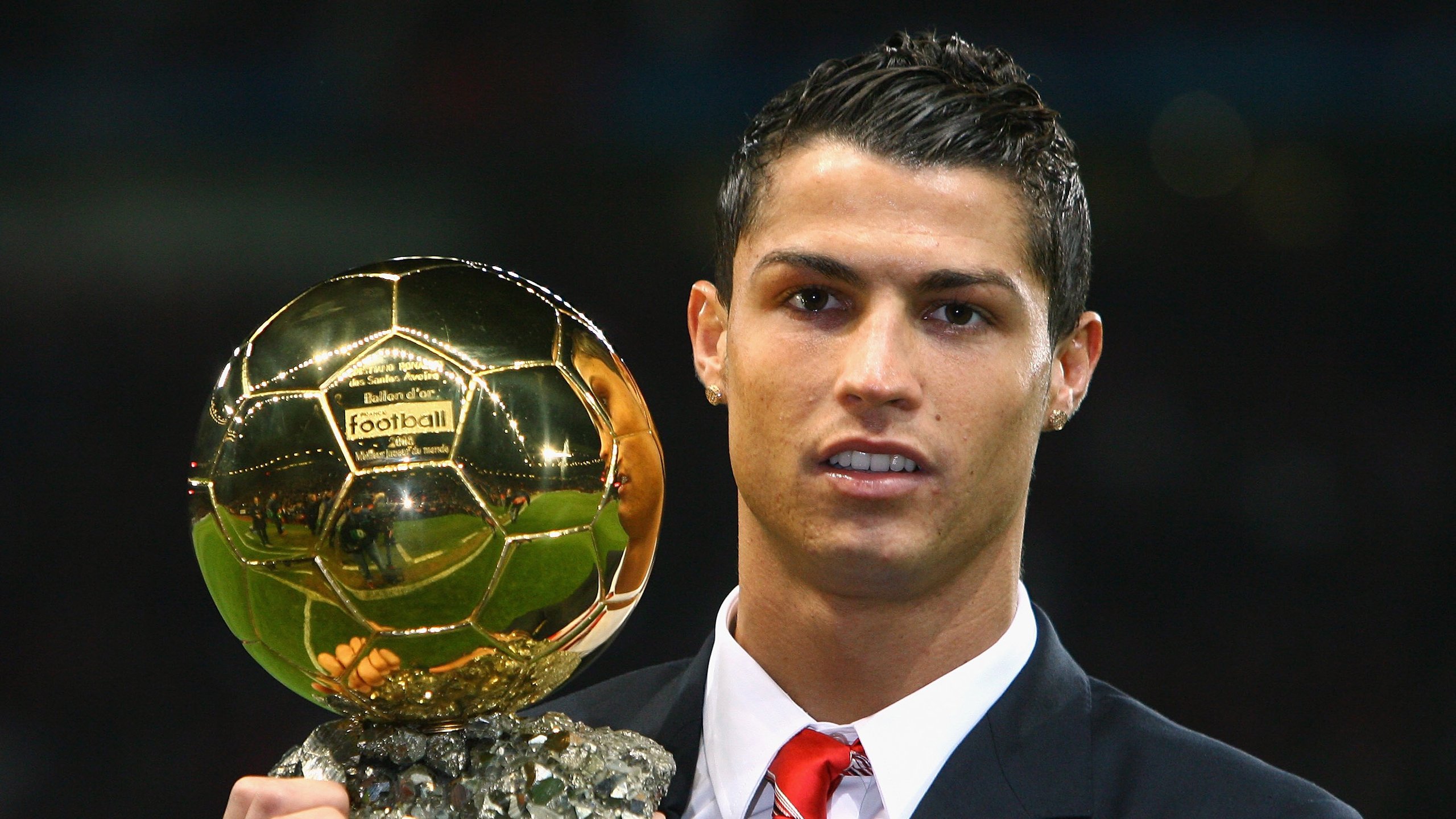 开云品牌-国内足球机器人比赛火热开启，培养青少年科技创新能力，机器人足球比赛视频